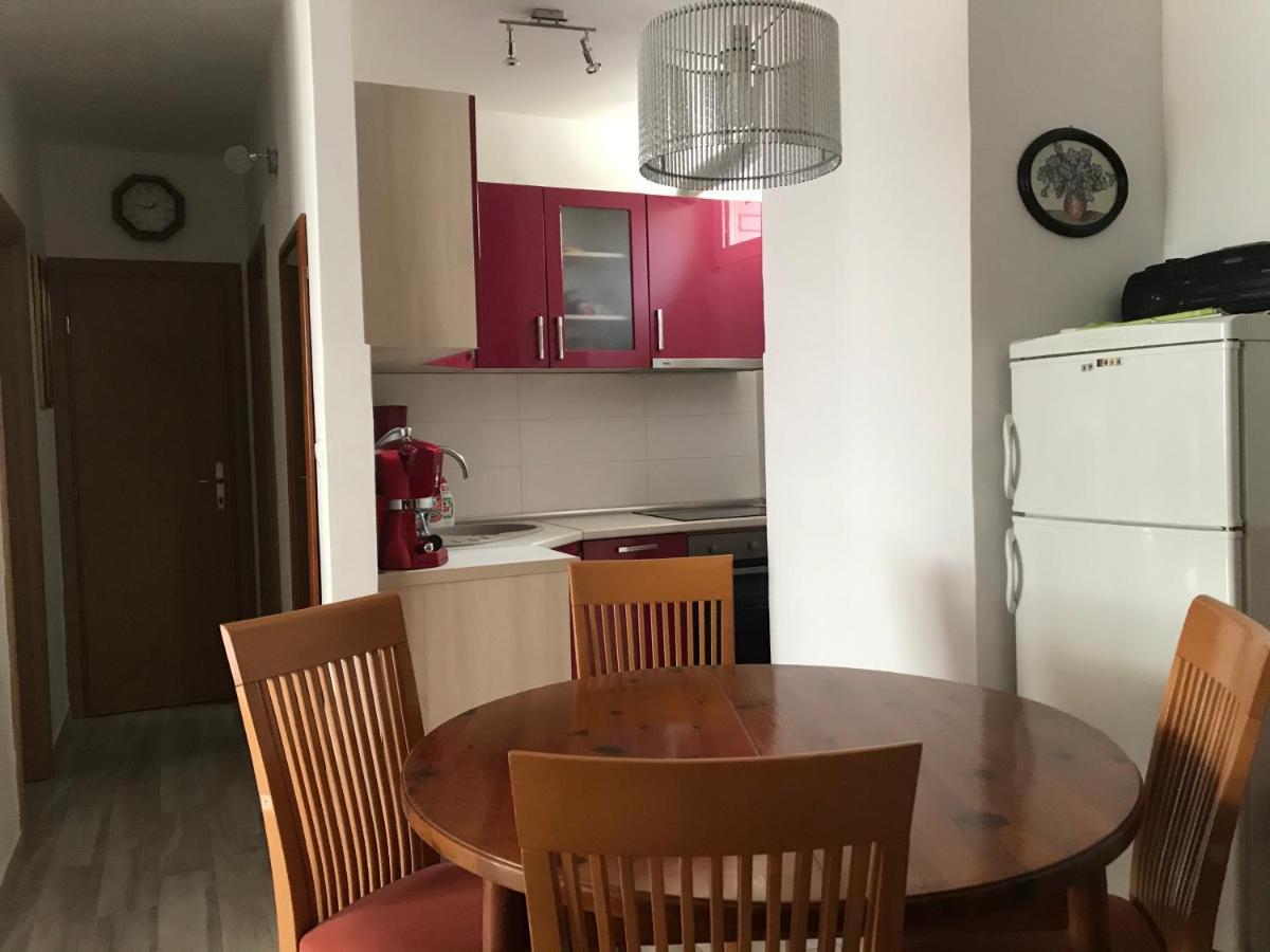 Priko Cetine Apartman Omiš Kültér fotó